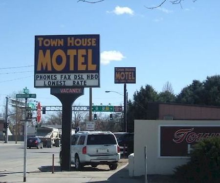 Town House Motor Inn Worland Esterno foto