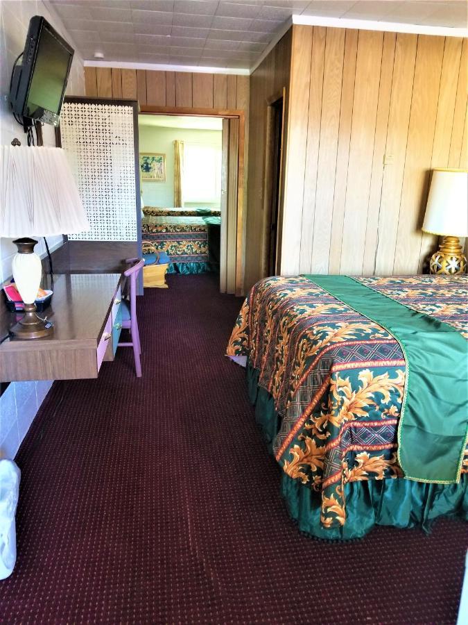 Town House Motor Inn Worland Esterno foto